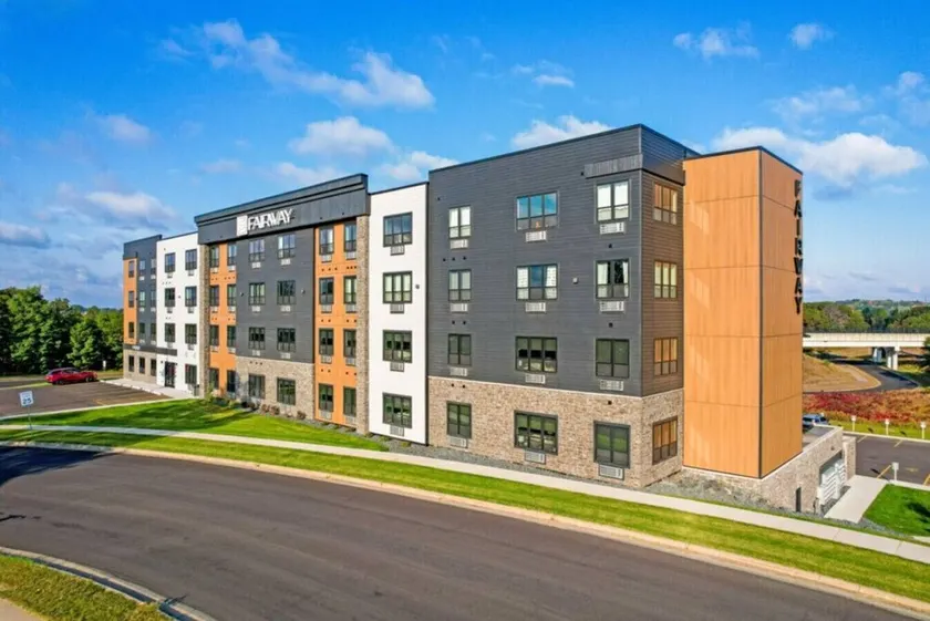 The Fairway - Apartment 107, 2 Bed 2 Bath - Image 1