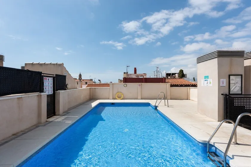 Apartamento 'Suite Jinetes' com piscina partilhada, Wi-Fi e ar condicionado - Image 1