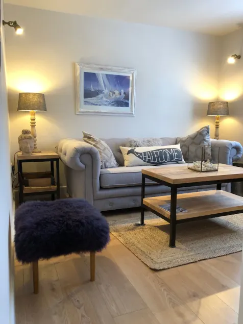 Cangrejo Cottage<br>Una propiedad impresionante en el corazón de Lymington. - Image 1