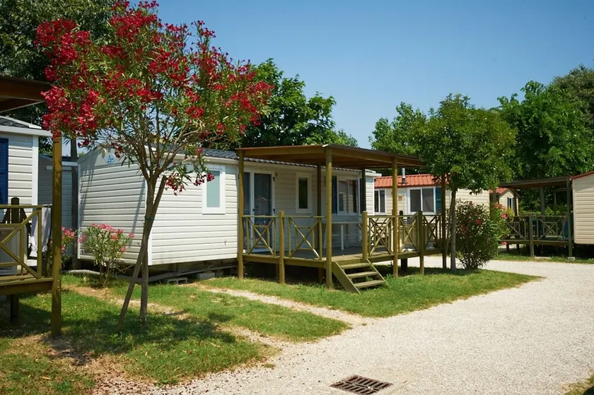 Albatross Mobile Homes on Camping Baia Verde - Image 1