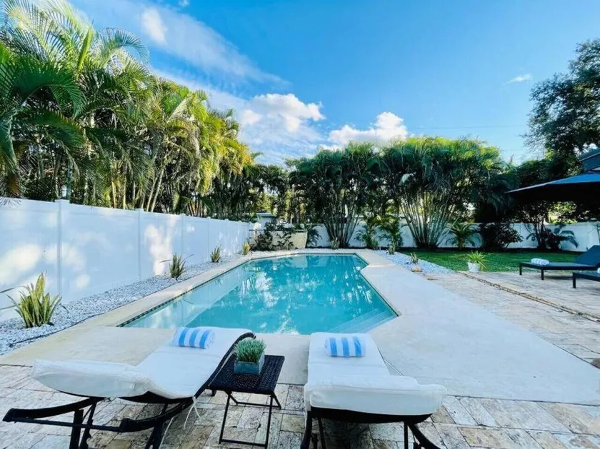 Tropical Oasis Private Pool Family Yard 3BR 1BTH 2 Car DRV - Image 1