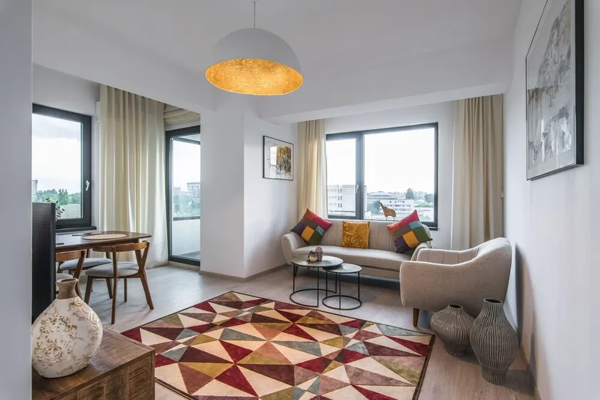 RentWithMe Luxury Apartments - Image 1