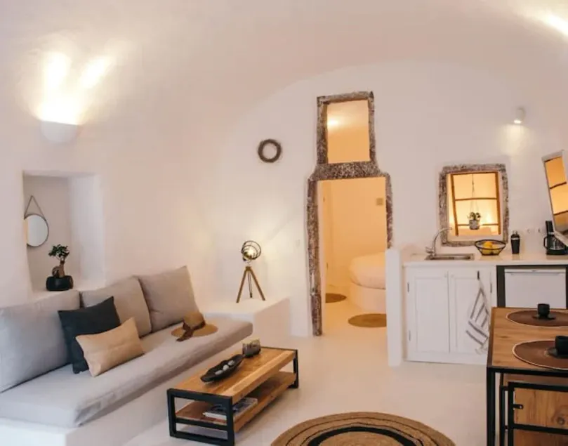 Assyrtiko by A Terre Cave Villas - Image 1