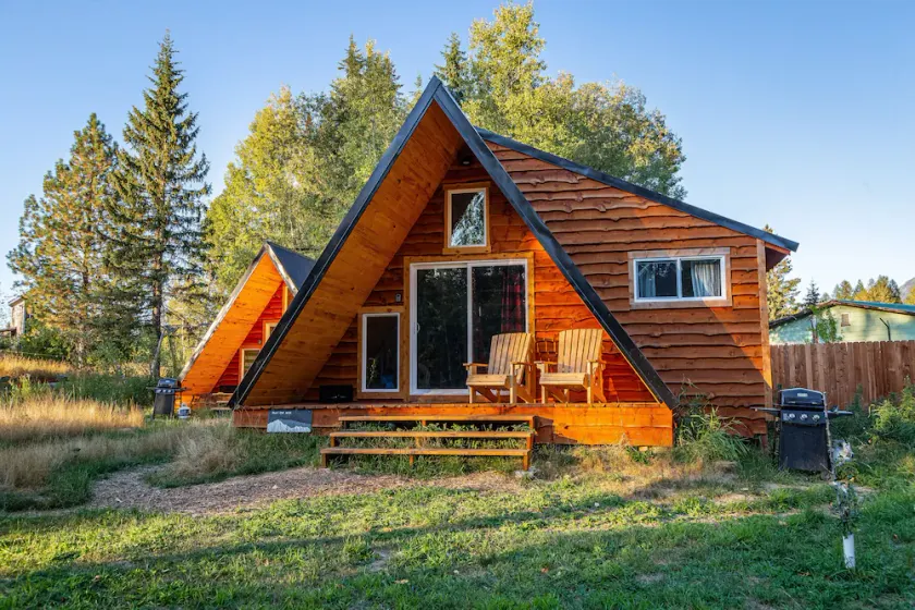 Glacier Nat'l Park A-frame w/ hot tub- Flattop Mountain A-Frame, GNP basecamp! - Image 1