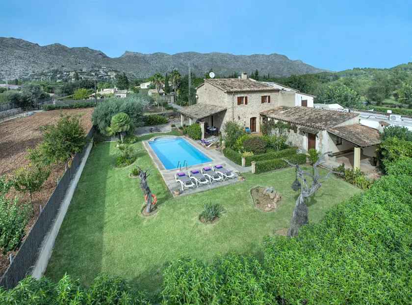Owl Booking Villa Can Bandera - Rustic Stay - Image 1