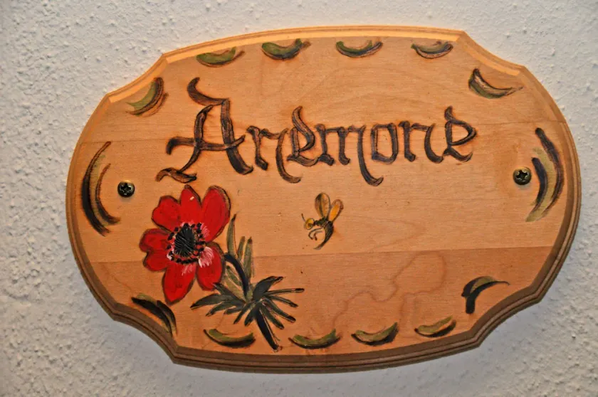 Anémone Apartment with 2 separate bedrooms and a living room with a kitchen - Image 1