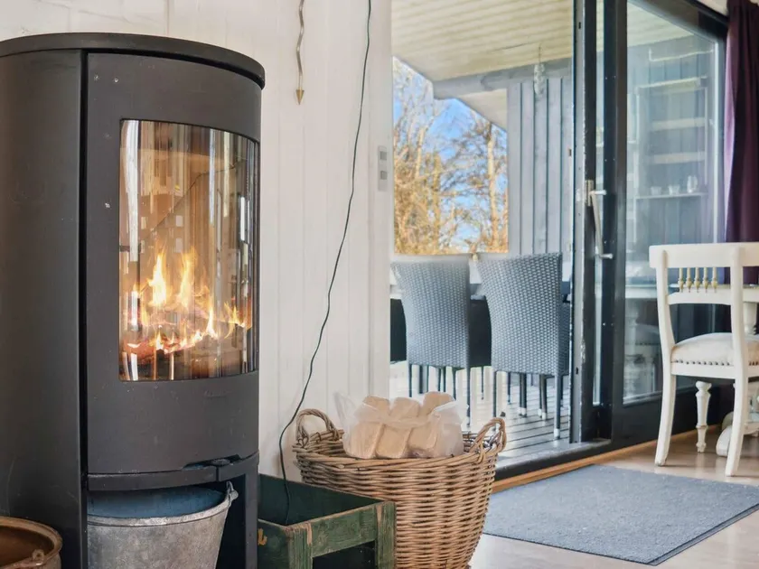 4 Star Holiday Home in Ronde - Image 1