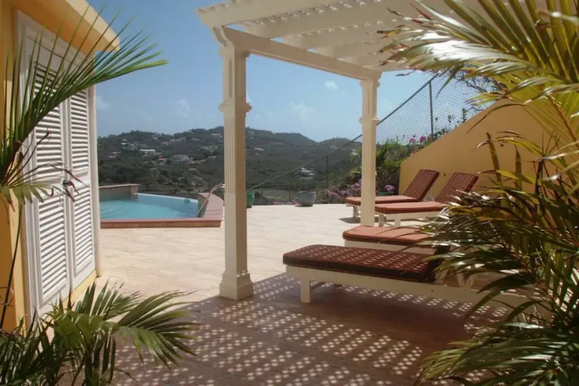 South Sea House Luxurious Apt No 1 - Image 1