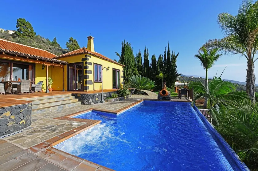 Casa Lomo Gonzalez - Image 1