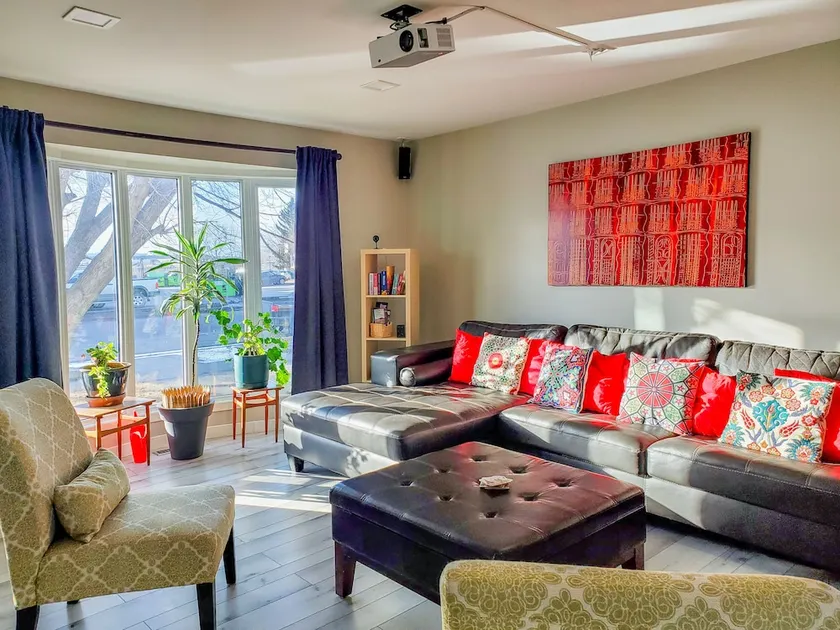 Cozy MF Suite, 3bdr, practical & great city access - Image 1