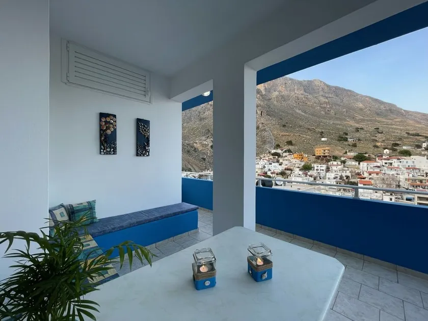 Spacious guest house, steps away from the Mediterranean sea - Image 1