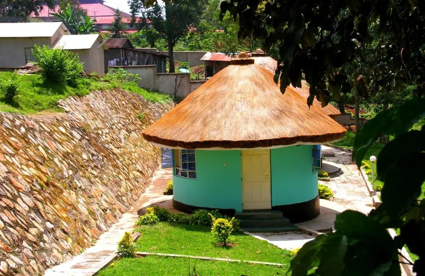 Kakamega Sheywe Hotel - Image 1