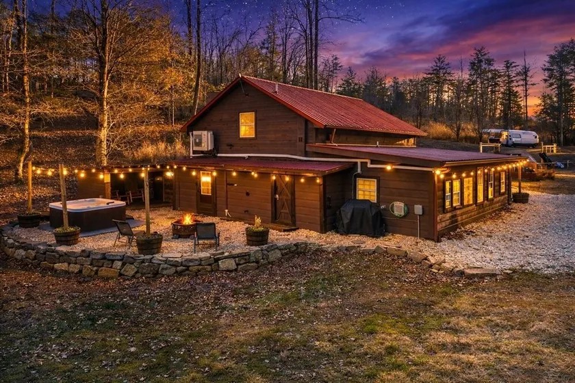 La Cabaña- The Cabin in Long Creek - Image 1