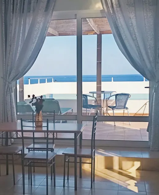 Exquisite Retreat For Two - Image 1