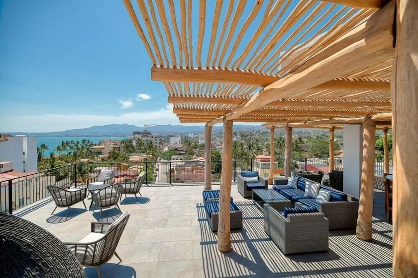 Cozy 1Br Apt - Pool - Gym - 2 Min to the Beach - Image 1
