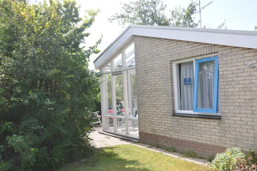 Beautiful 4 pers. Bungalow with conservatory in De Koog on Texel, The Netherlands - Image 1