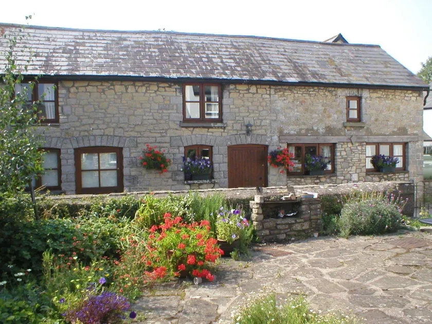 The Old Barn - Image 1