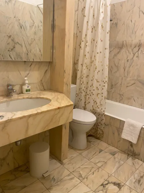 Studio 907 Sleeps 4 Near Casino - Image 1