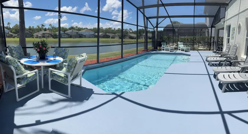 15 mn de Disney - villa vue lac -piscine privée dans un joli \"resort\" gardé - Image 1