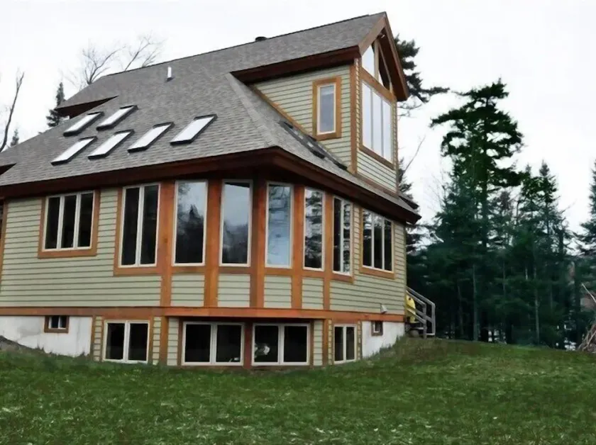 Private lot on large lake in northern Adirondacks - Image 1