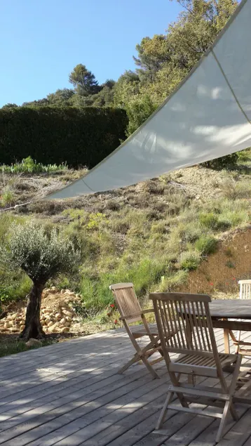 Villa 3 Chambres, Piscine 10mx5m, au Coeur de la Haute Provence - Image 1