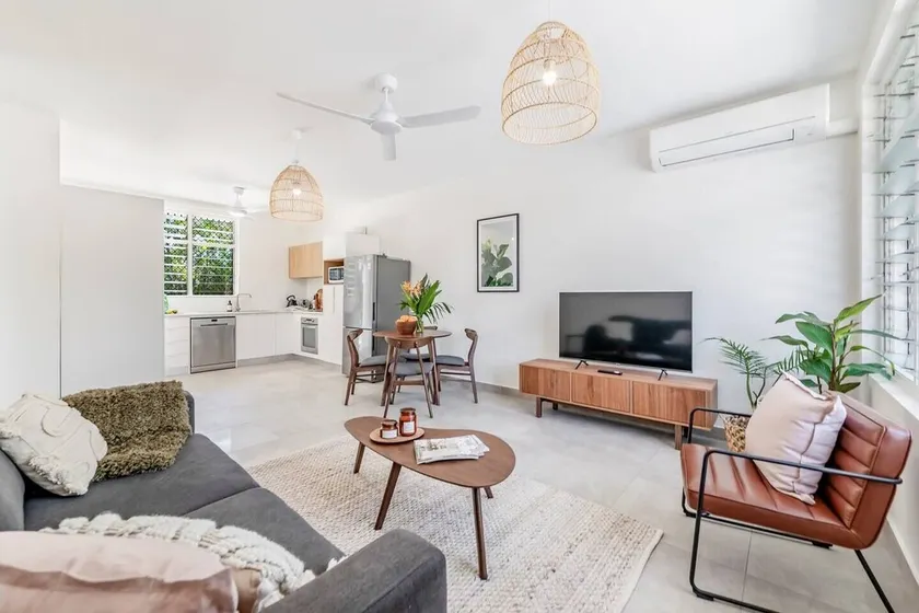 'Botanica Bonita' A Stylish Nightcliff Hideaway - Image 1