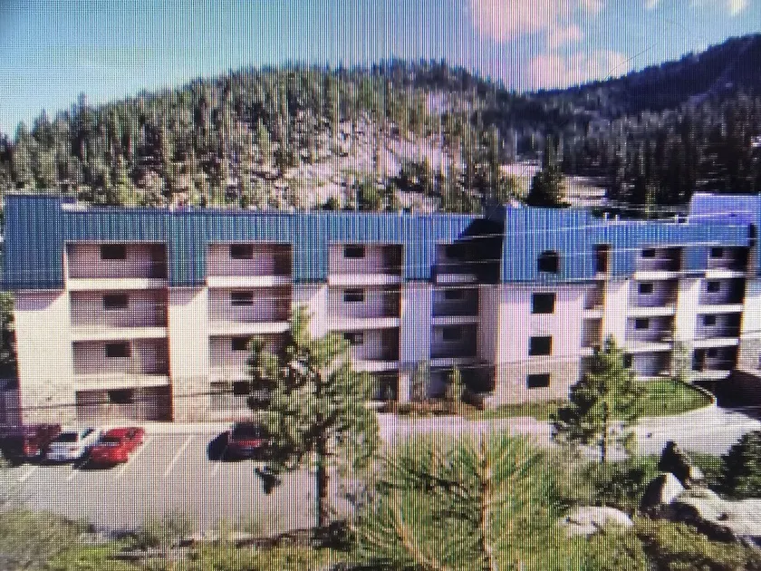Experience Tahoe's Ski Scene at Holiday Inn Club Vacations Tahoe Ridge Resort - Image 1
