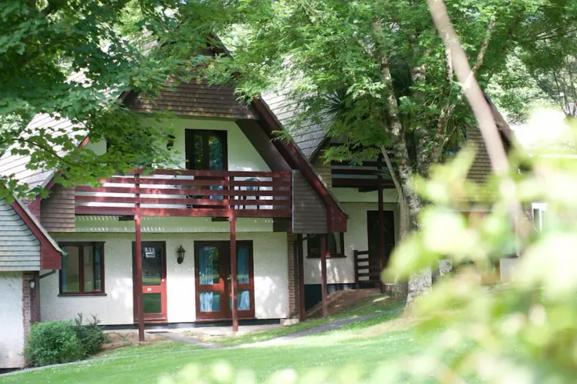 Tolroy Manor Holiday Park - Image 1