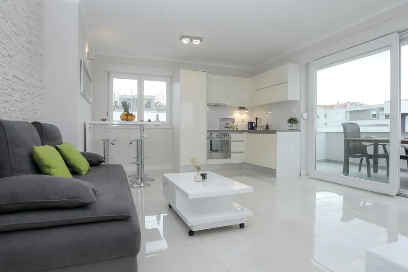 Deluxe Apartments for 12 with Terrace - Image 1