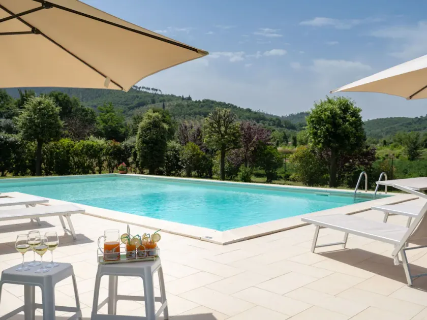 Beautiful private villa for 7 people with private pool, WIFI, TV, patio and pets allowed - Image 1