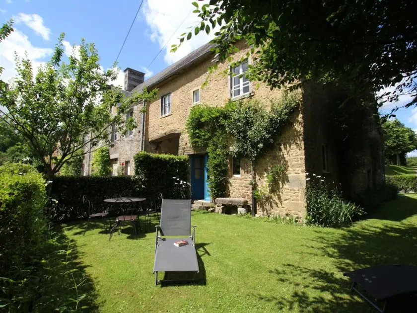 Eco-friendly country house with 2 bedrooms - Image 1