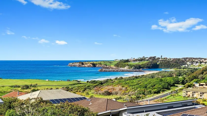 Grandview Apartment Ocean Views - Image 1