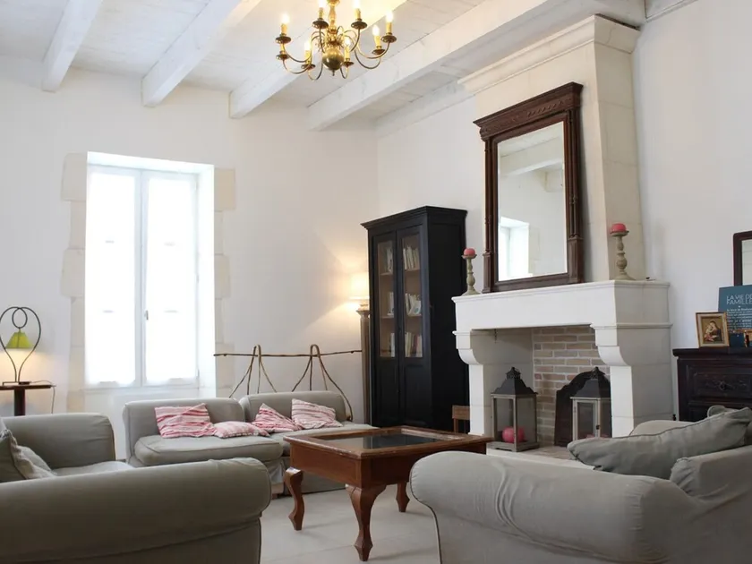 Charming manor house in quiet area - 18 guests - Image 1