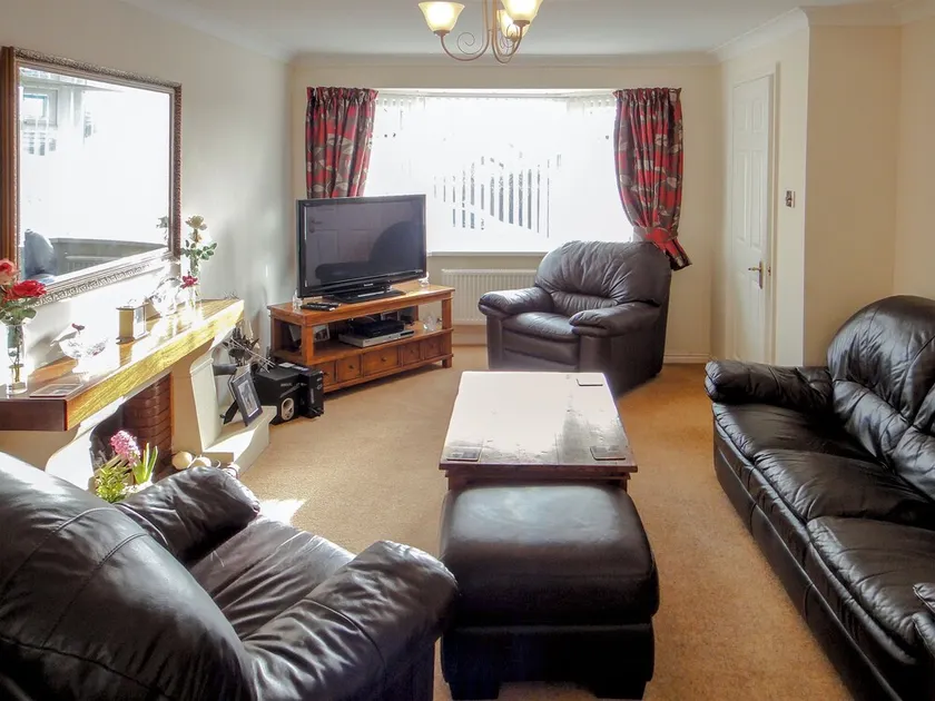 3 Schlafzimmer Unterkunft in Paignton - Image 1