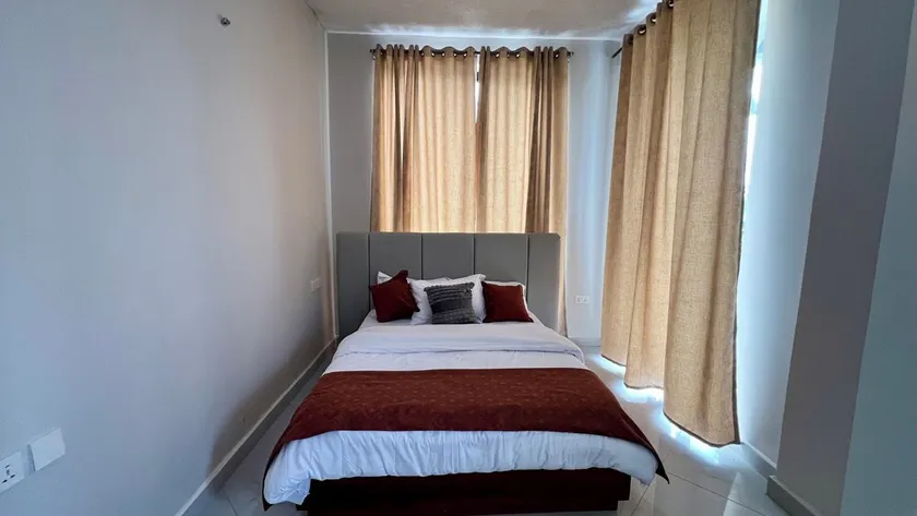 The Yoyo's Stay - Image 1