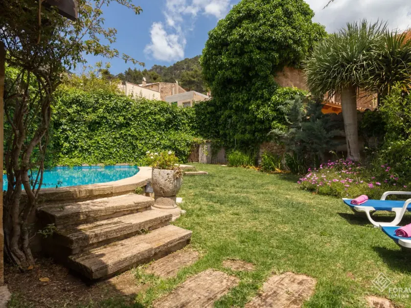 Ca Mado Xucla - Beautiful majorcan house with pool in Valldemossa - Image 1