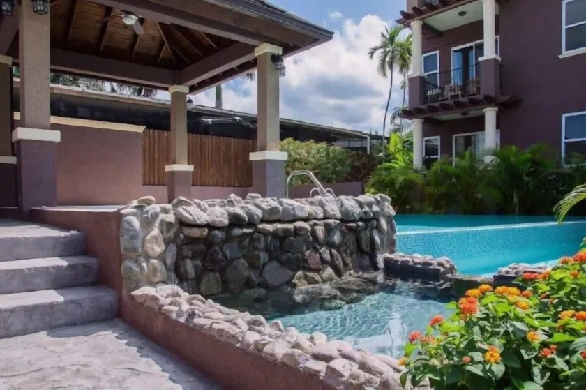 New Kingston Guest Apt at Sonoma Estate - Image 1