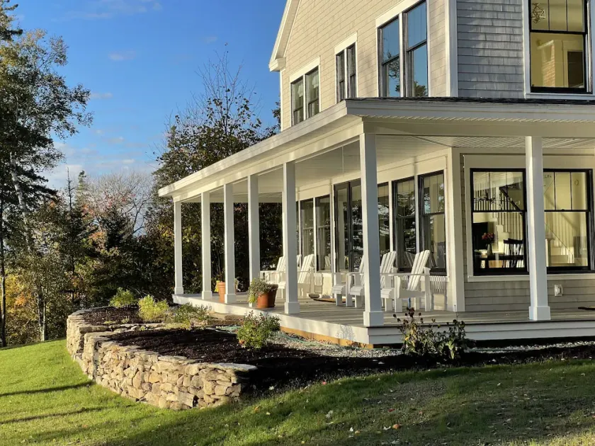 Spectacular Oceanfront Home on Beautiful Maine Coast - Image 1