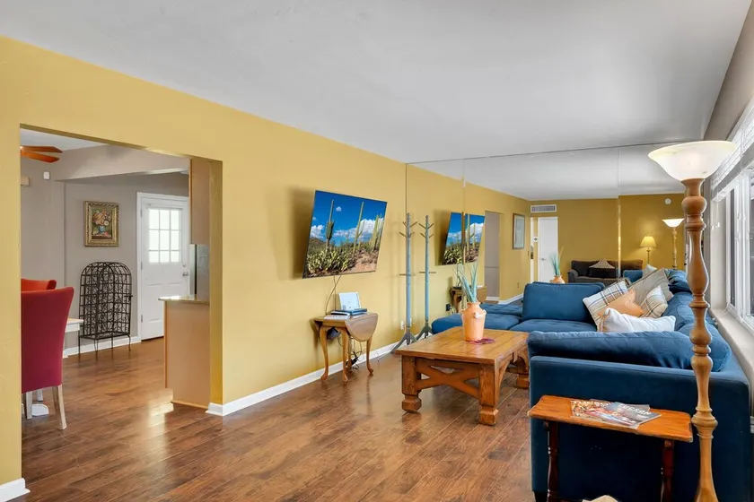 NYTT REMODELLAD MIDTOWN TUCSON BUNGALOW PÅ LONGFELLOW AVE - Image 1