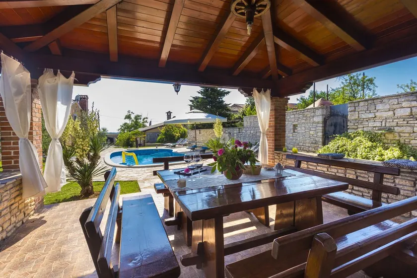 NEW!! VILLA ROY  WITH PRIVATE POLL IN CENTRAL    ISTRIA - Image 1
