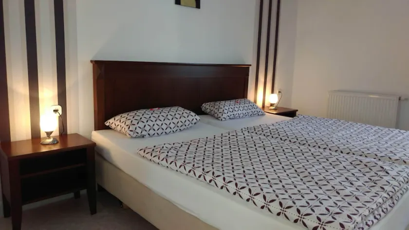 Vacation home (160sqm) with large garden - Image 1