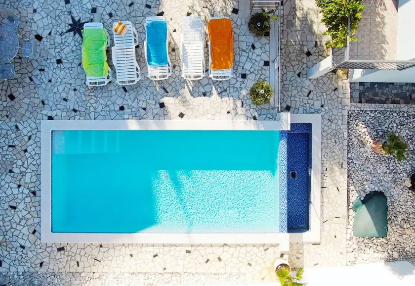 Apartment Aquamarin with heated pool and garden - Image 1