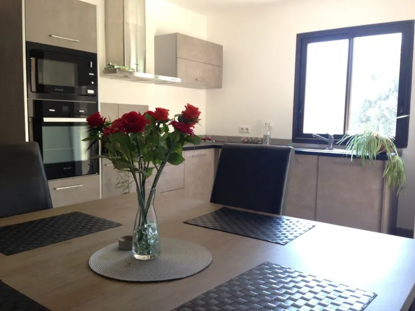 Fantastische Wohnung mit 3 Schlafzimmern. - Image 1