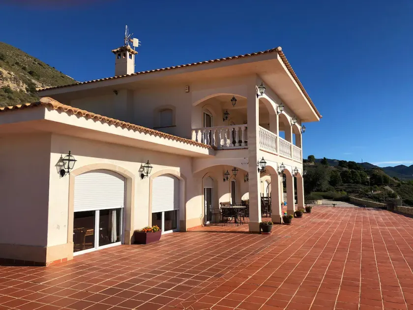 Hervorragende Villa mit privatem Pool mit atemberaubender Aussicht! - Image 1
