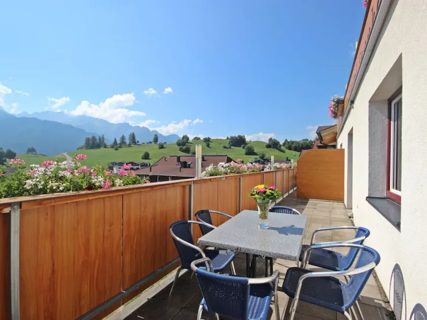 Cosy apartment for 6 people with WIFI, TV and terrace - Image 1