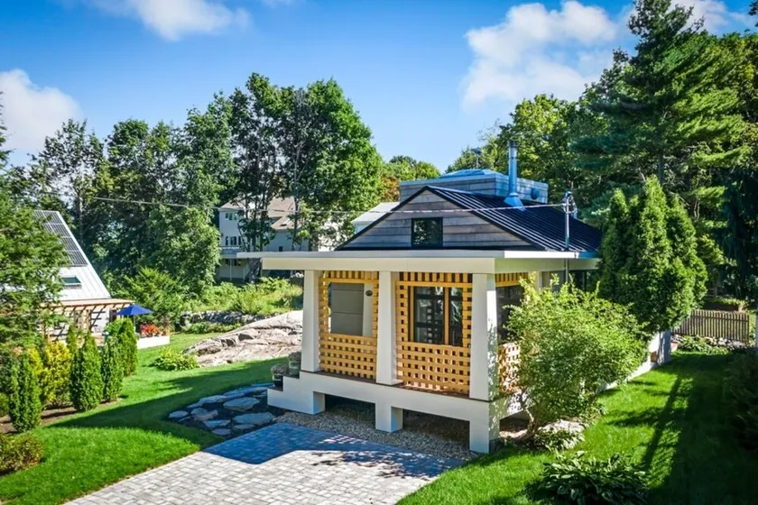 Marblehead. Cottage on Whittier, new construction - Image 1