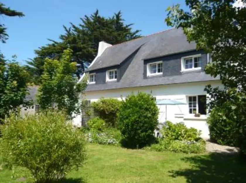 Maison tout confort avec grand jardin, très proche de la mer - Image 1