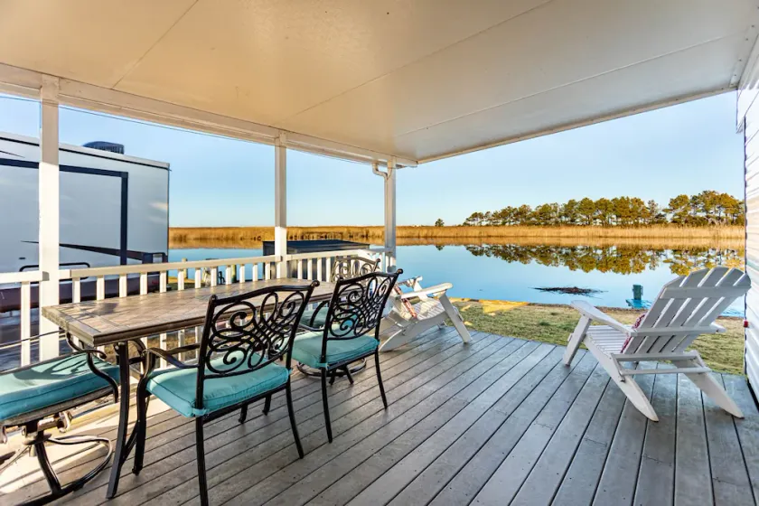 The Surf Shack H2O! Radiant Rich Sunsets From Back Back Bay to Sandbridge Beach! - Image 1
