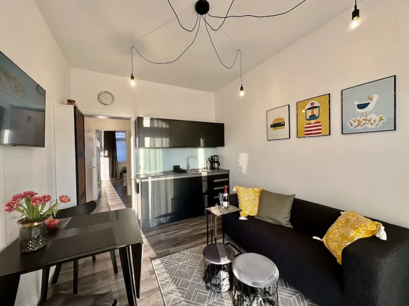 Stilvolle Kleine Ferienwohnung an der Ostsee - Ideale Rückzugsort für Paare und - Image 1