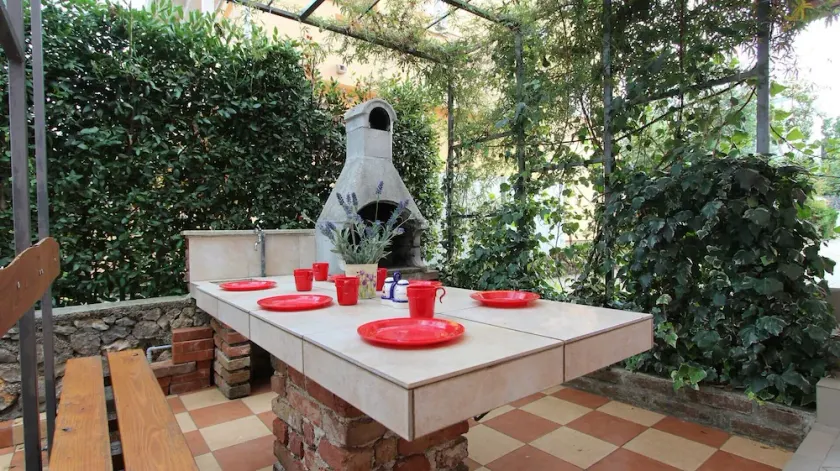 Apartment Rolih - Image 1